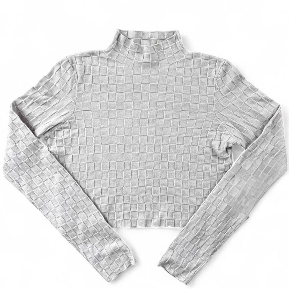Cream Textured Mock Neck Cropped Sweater Minimalist Knit Neutral Women’s Small